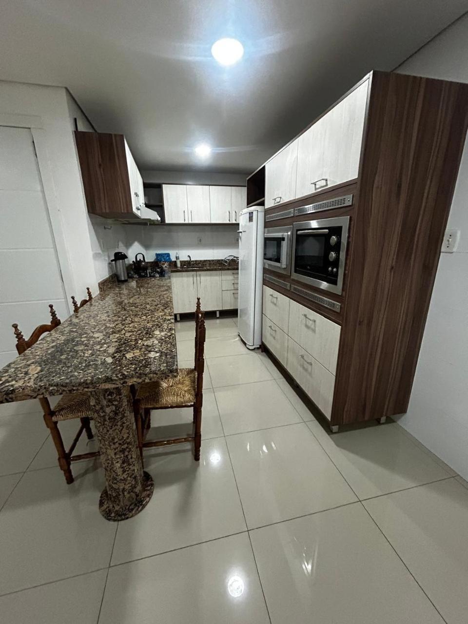 Apartamento 402, London Avenida 18 De Fevereiro Piratuba Εξωτερικό φωτογραφία