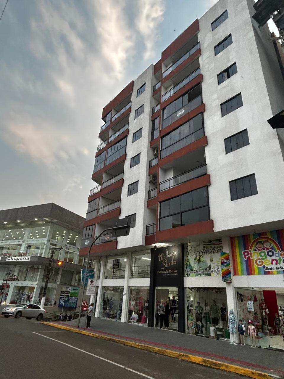 Apartamento 402, London Avenida 18 De Fevereiro Piratuba Εξωτερικό φωτογραφία